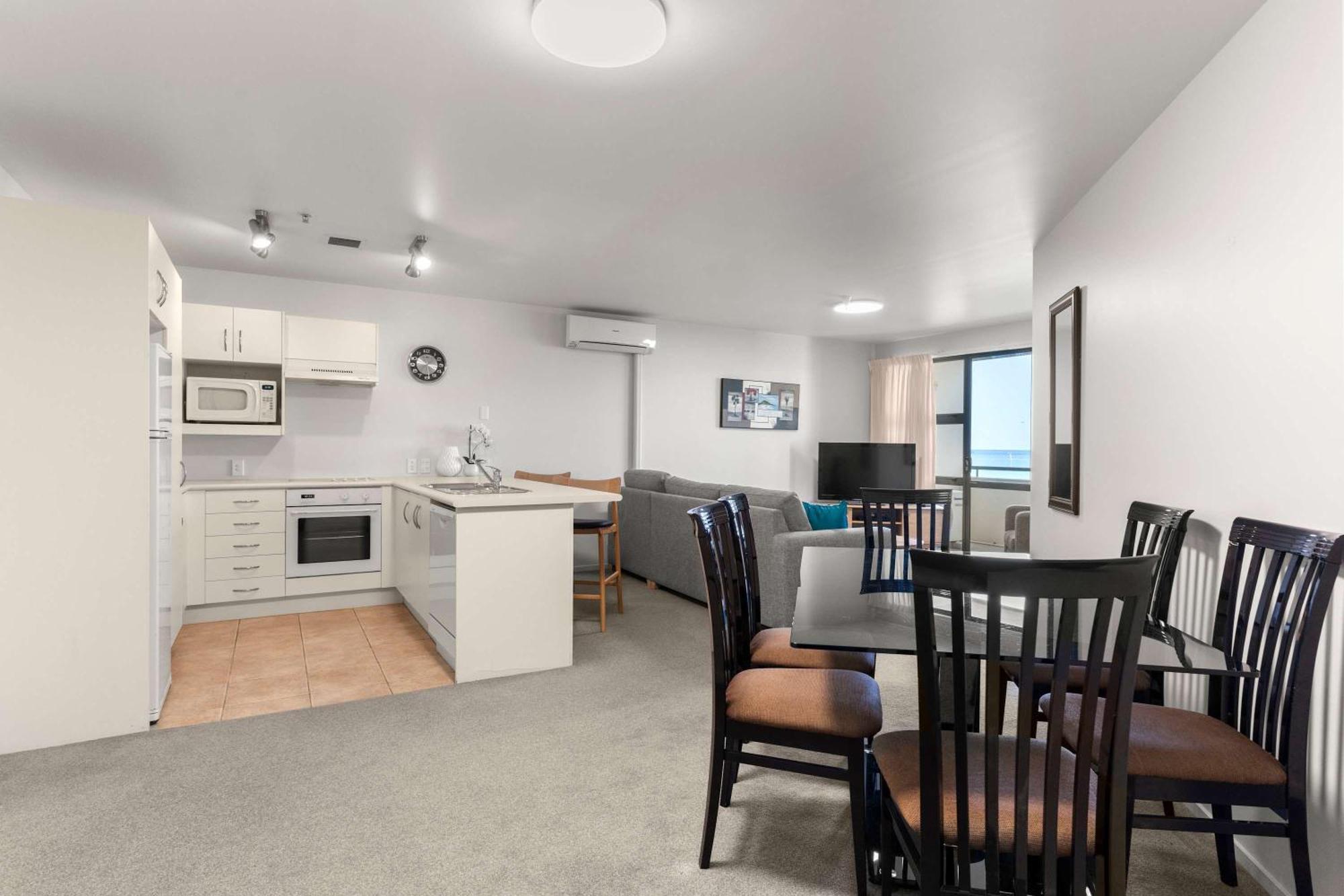 Beach Side Bliss - Oceanside Mount Maunganui Luaran gambar